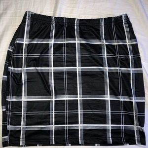 Plaid mini skirt